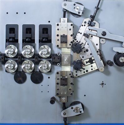 XD -250 CNC δύο άξονα άνοιξη που κουλουριάζει τη μηχανή με τη υψηλή ταχύτητα και την ακρίβεια
